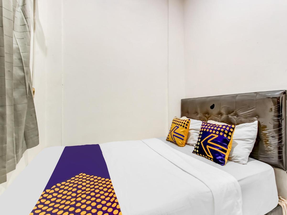 Oyo Life 91374 Asia Stay Semarang Syariah Ngoại thất bức ảnh