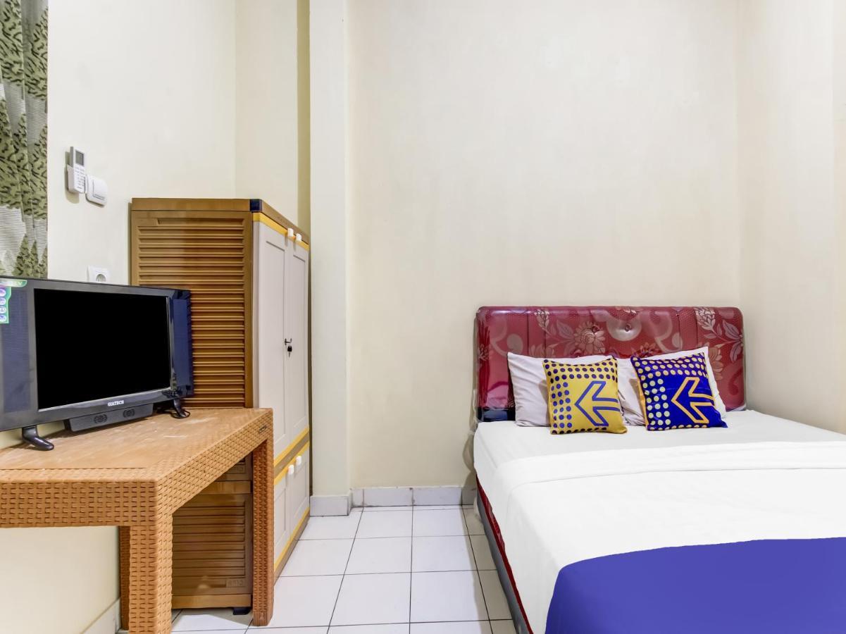 Oyo Life 91374 Asia Stay Semarang Syariah Ngoại thất bức ảnh